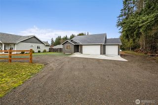 401 Pershing Avenue, Carbonado, WA 98323