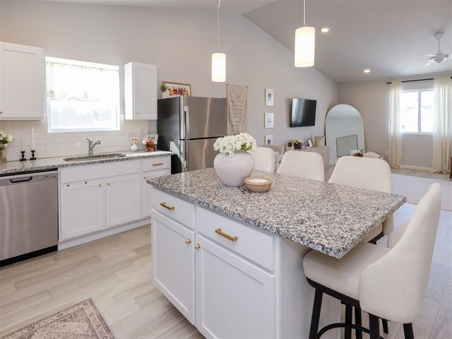 58994 Interlaken Street, Mattawan, MI 49071