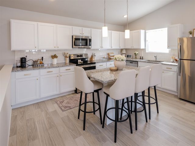 58994 Interlaken Street, Mattawan, MI 49071