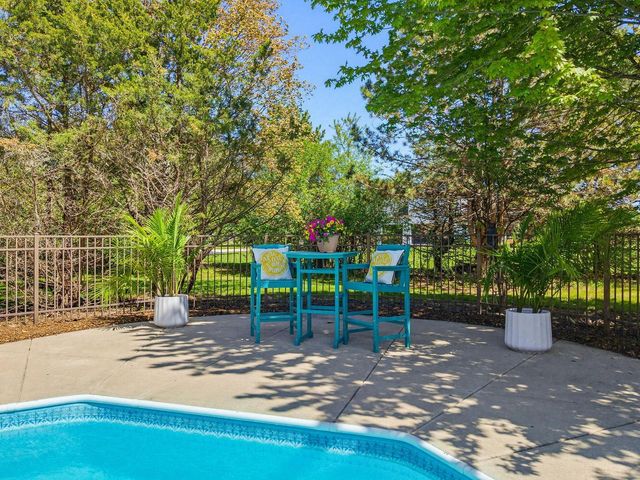 278 Mulberry DRIVE, Delafield, WI 53018