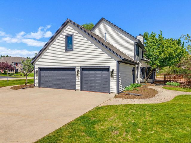 278 Mulberry DRIVE, Delafield, WI 53018