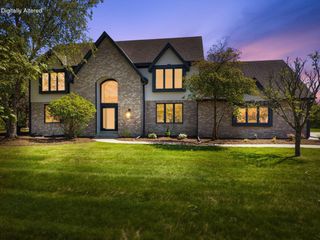 278 Mulberry DRIVE, Delafield, WI 53018
