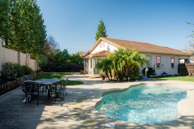 639 Hillswick, Folsom, CA 95630