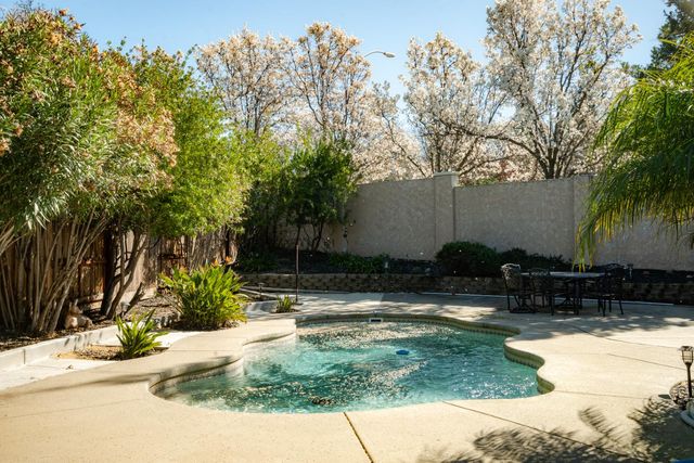 639 Hillswick, Folsom, CA 95630