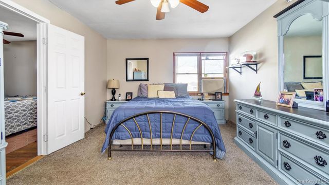 19 7th Street, Bayville, NY 11709