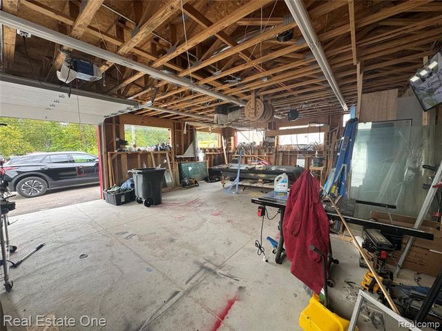 25568 Van Born Road, Dearborn Heights, MI 48125