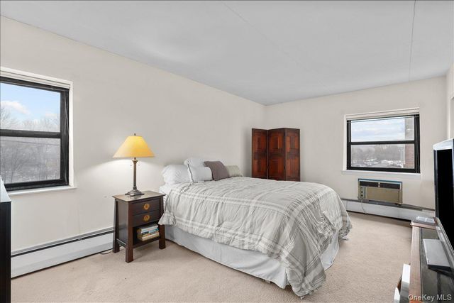 200 Diplomat Drive 3M, Mount Kisco, NY 10549