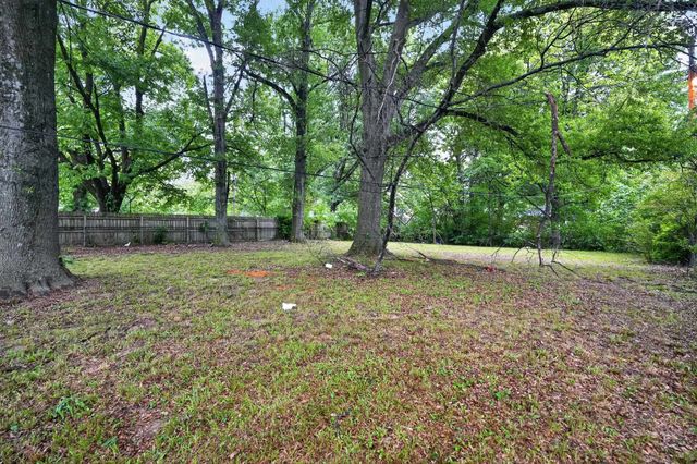 3047 S EDGEWARE RD, Memphis, TN 38118