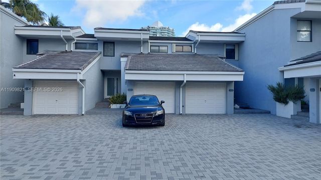 255 Poinciana Drive 605, Sunny Isles Beach, FL 33160