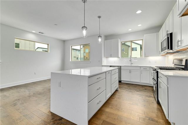 5315 La Crosse LN 8, Austin, TX 78739