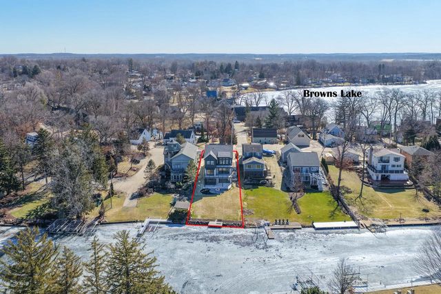 30248 Forest DRIVE, Burlington, WI 53105
