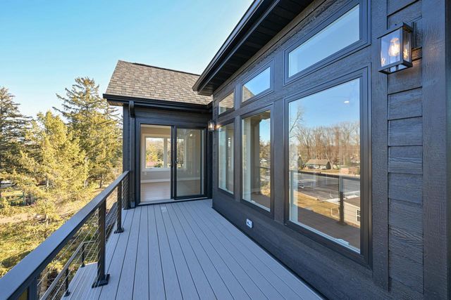 30248 Forest DRIVE, Burlington, WI 53105