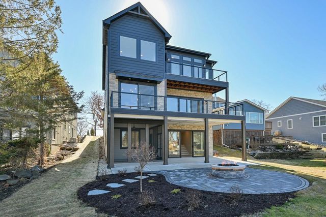 30248 Forest DRIVE, Burlington, WI 53105