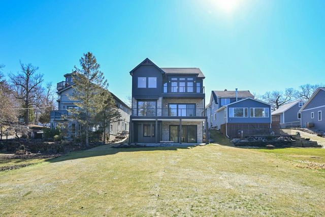 30248 Forest DRIVE, Burlington, WI 53105