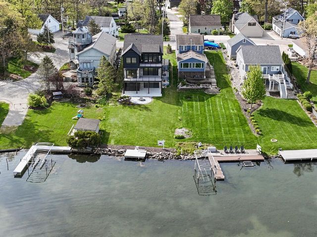 30248 Forest DRIVE, Burlington, WI 53105