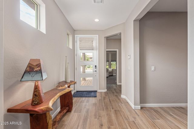 3261 MAVERICK Drive, Wickenburg, AZ 85390