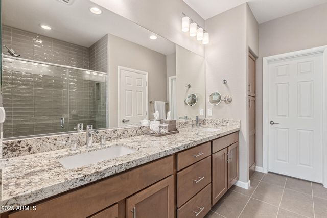 3261 MAVERICK Drive, Wickenburg, AZ 85390