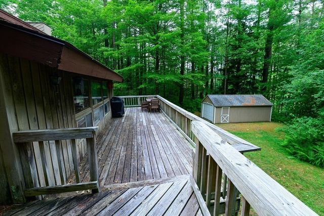 303 Lakeshore, Sandisfield, MA 01255