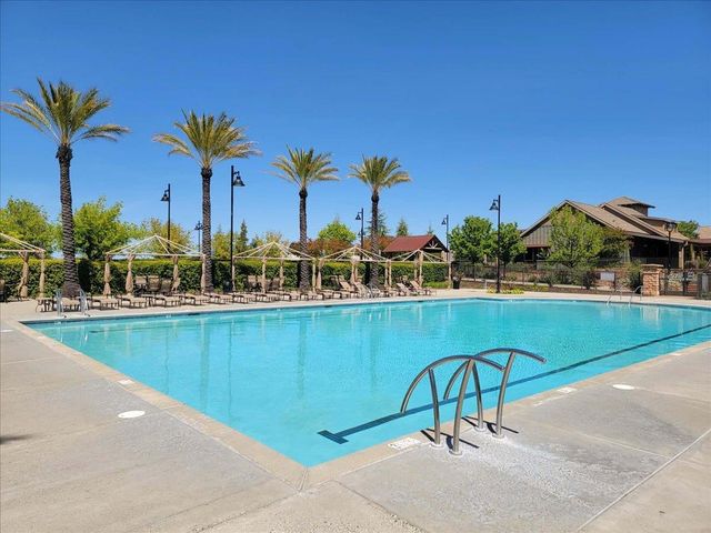 2234 Telegraph Hill Ct, Rocklin, CA 95765