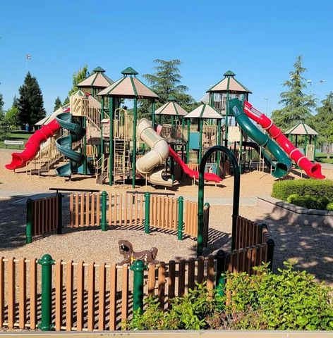 2234 Telegraph Hill Ct, Rocklin, CA 95765