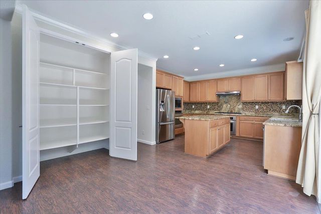 2234 Telegraph Hill Ct, Rocklin, CA 95765