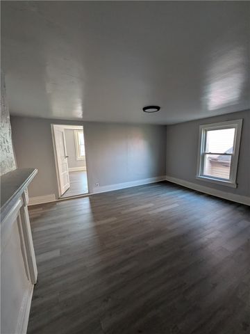 241 E 18th Ave, Homestead, PA 15120