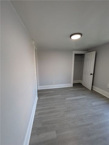 241 E 18th Ave, Homestead, PA 15120