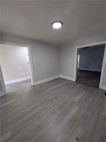 241 E 18th Ave, Homestead, PA 15120