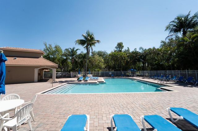 6593 Lurais Drive, Lake Worth, FL 33463
