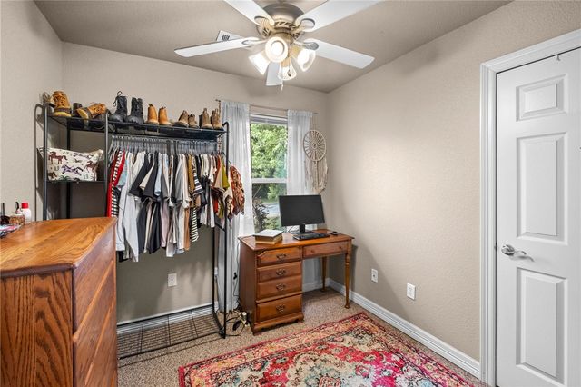 2110 W Holly Street, Fayetteville, AR 72703