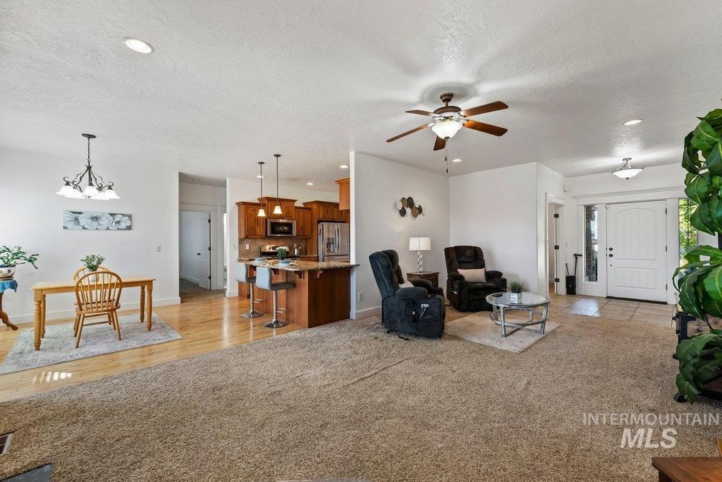 9466 S Kelsan Ave, Kuna, ID 83634 photo 4
