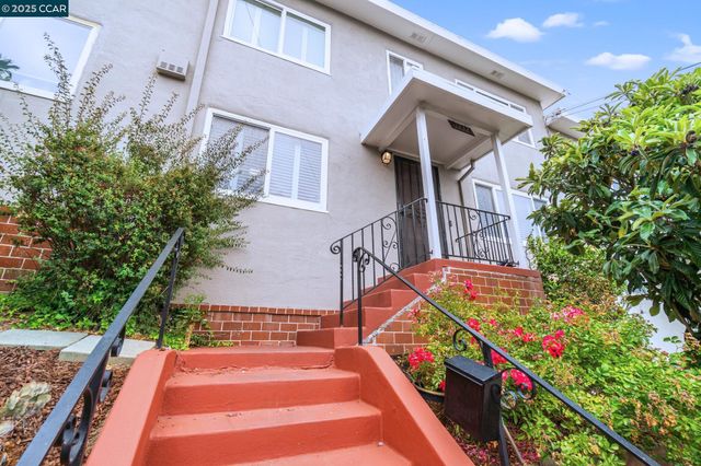 1232 E 20Th St, Oakland, CA 94606