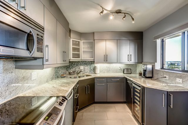 200 Ocean Trail Way 1107, Jupiter, FL 33477