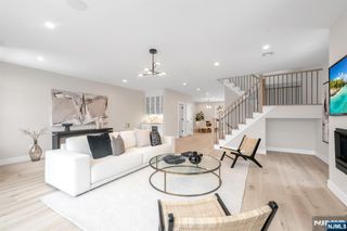 188 Broadway 6, Woodcliff Lake, NJ 07677