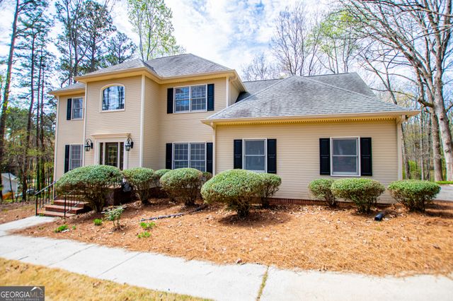 323 Foggy Bottom Drive, Carrollton, GA 30116