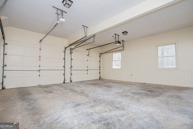 323 Foggy Bottom Drive, Carrollton, GA 30116