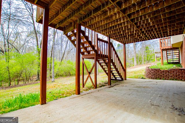 323 Foggy Bottom Drive, Carrollton, GA 30116