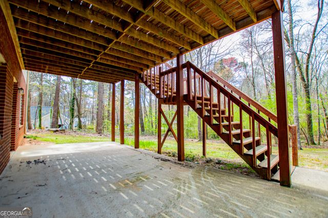 323 Foggy Bottom Drive, Carrollton, GA 30116