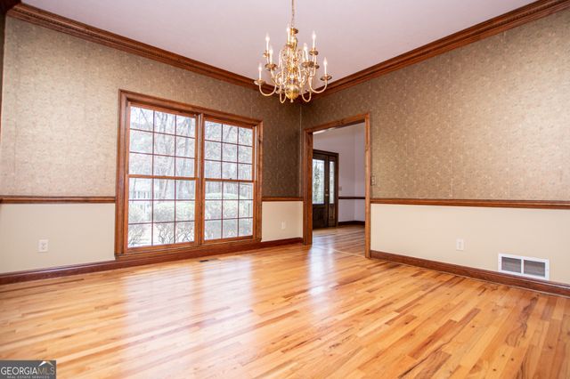 323 Foggy Bottom Drive, Carrollton, GA 30116