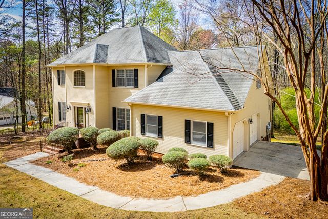 323 Foggy Bottom Drive, Carrollton, GA 30116