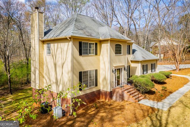 323 Foggy Bottom Drive, Carrollton, GA 30116