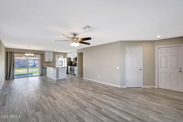 21057 N 33RD Drive, Phoenix, AZ 85027