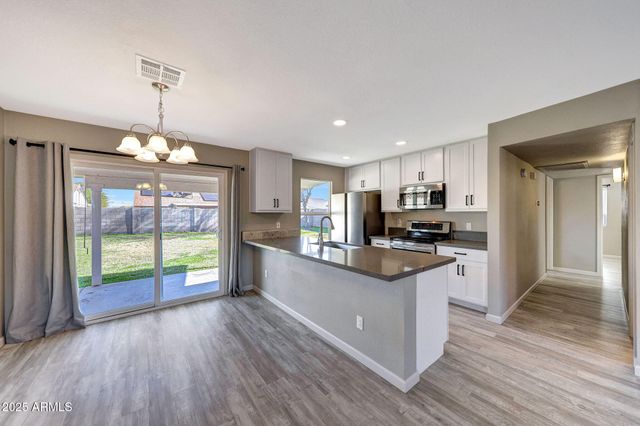 21057 N 33RD Drive, Phoenix, AZ 85027