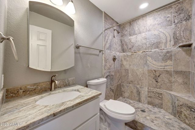 21057 N 33RD Drive, Phoenix, AZ 85027