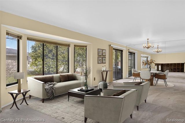 46300 Gainsborough Drive, Canton, MI 48187