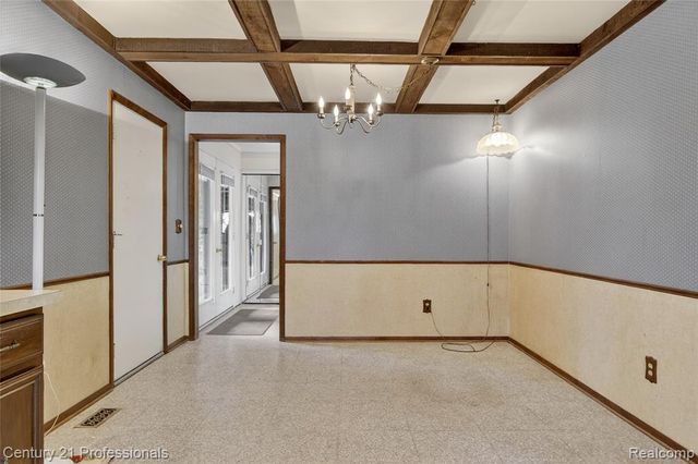 46300 Gainsborough Drive, Canton, MI 48187