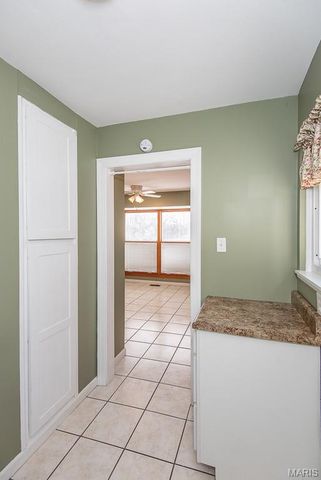 5902 Briarmist Place, St Louis, MO 63128