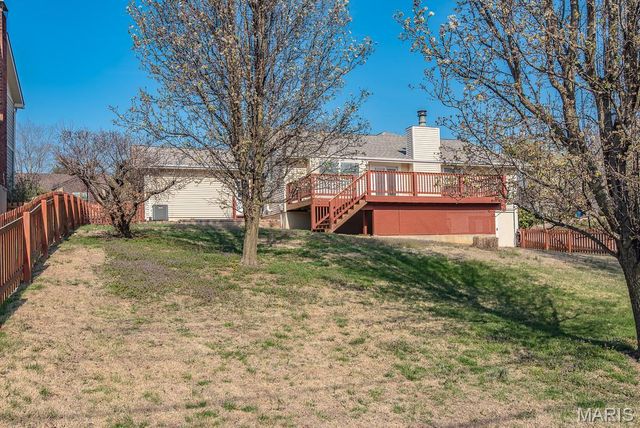 5902 Briarmist Place, St Louis, MO 63128