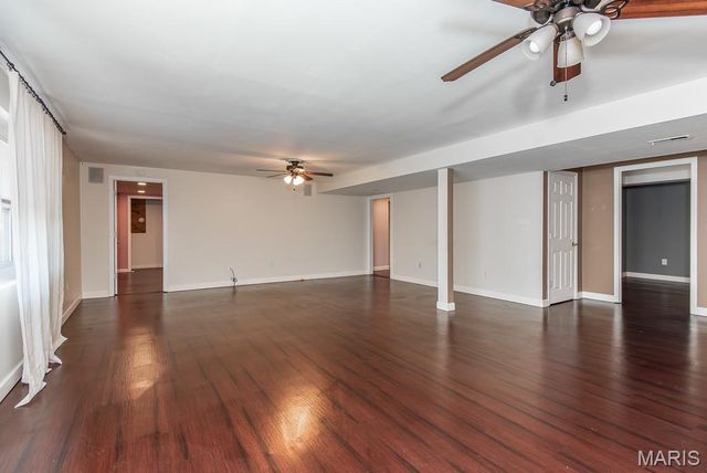 5902 Briarmist Place, St Louis, MO 63128