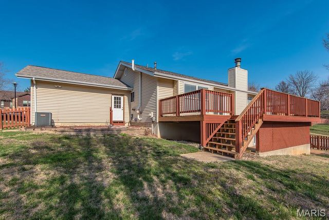 5902 Briarmist Place, St Louis, MO 63128